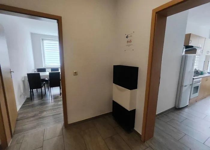 Schoene 4 Raum, 4 - 8 Bett In Lejlighed *